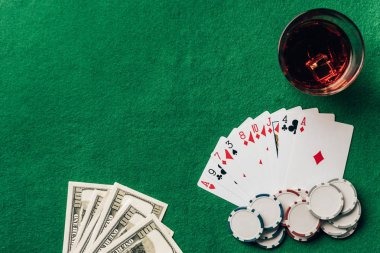 Lightning Baccarat Game